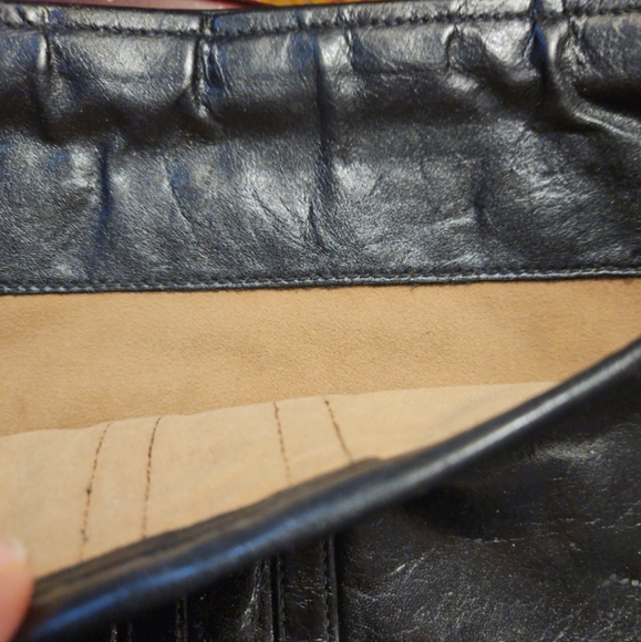 12.5×9 lg Soft black leather tan suede vintage Large purse  pull tag chain - Picture 11 of 17